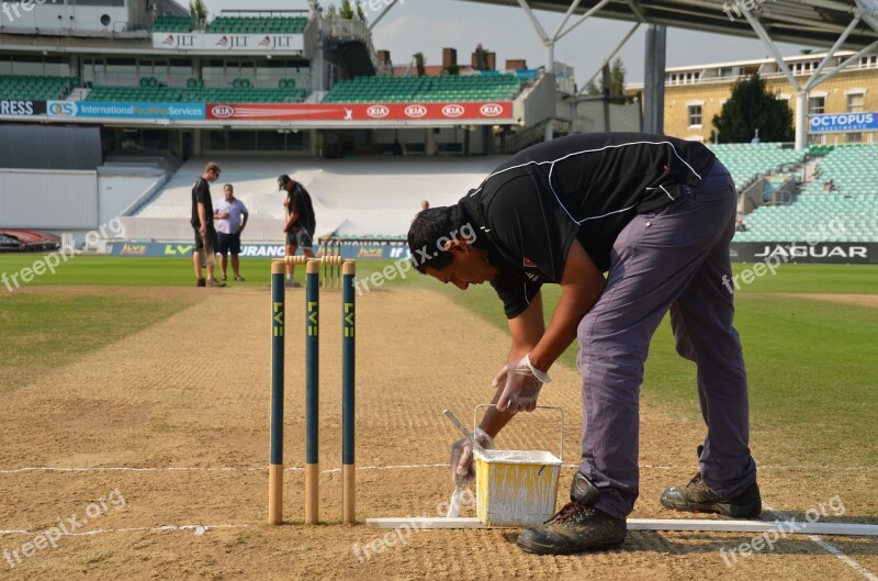 County Cricket Wicket Crease The Oval County