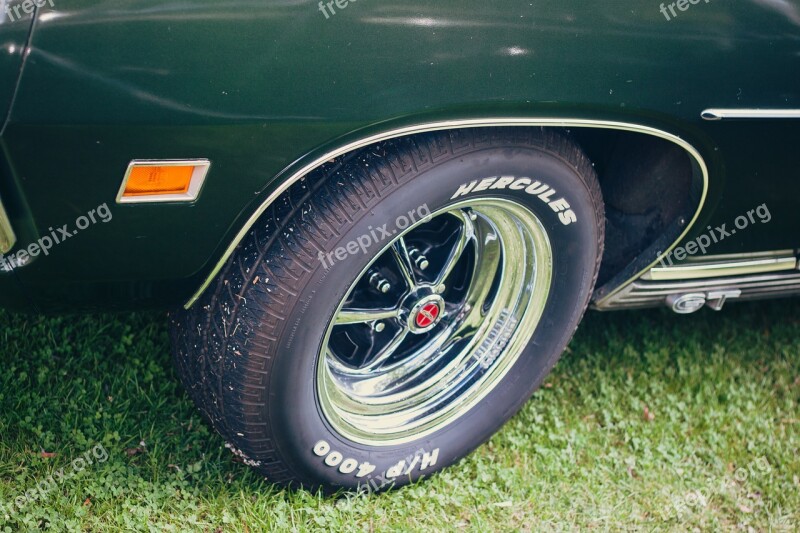 Mature Auto Classic Automotive Wheel