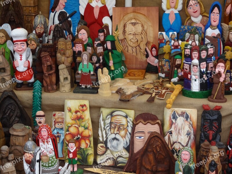 Wood-fibre Boards Sculpture Jesus Art Poland