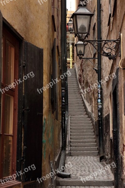 Stairs Narrow Alley High Houses Streetlight Stockholm