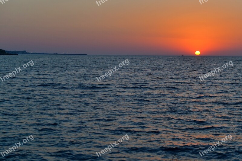 Sunset Cyprus Korablik Sea Journey