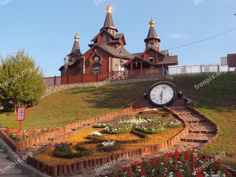 Kharkov Church Wooden Church Clock Flower Bed