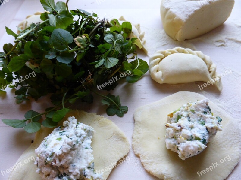 Cook Pasta Filled Quark Herbs Austrian Cuisine