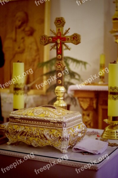 Church Casket Cross The Blessed Sacrament Free Photos