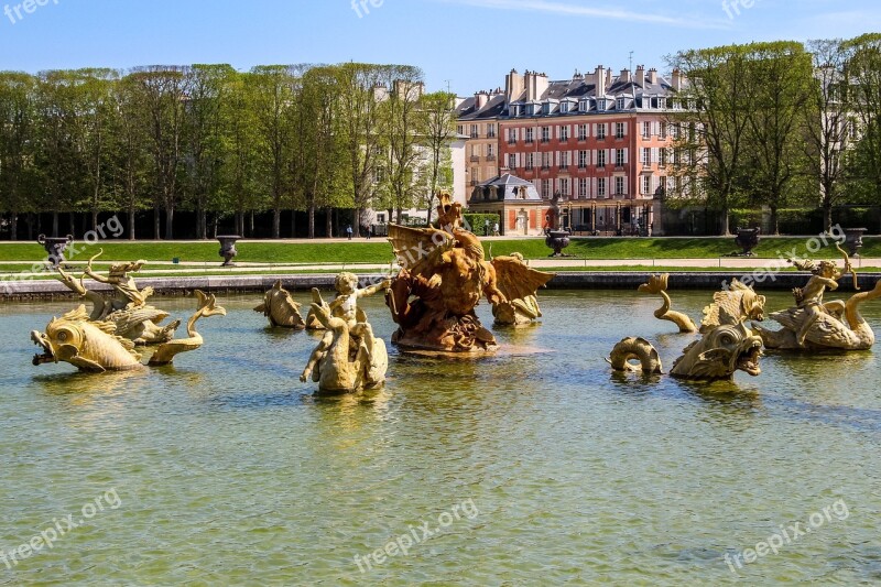 Versailles Park Lake City Landscape