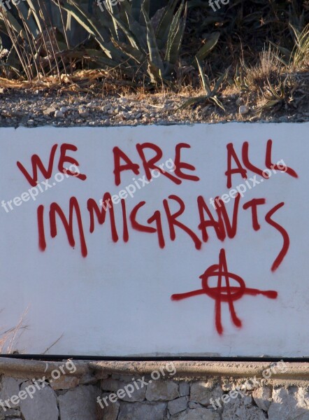 Graffiti Trump Immigrants Protest Refugees