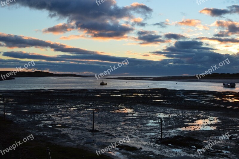 Estuary Boats Dusk Raven Glass Water