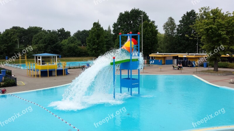 Swimming Pool Water Swimming Holiday Water Fun