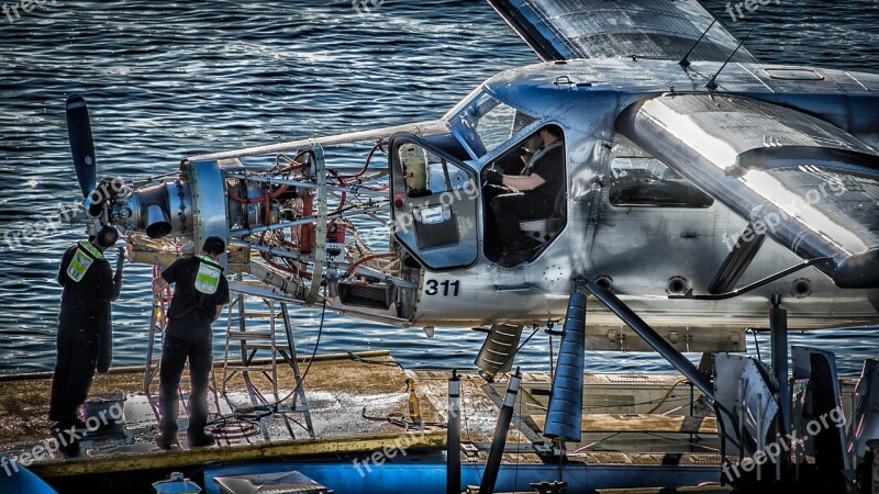 Service Seaplane Aircraft Engine Vancouver Fitter