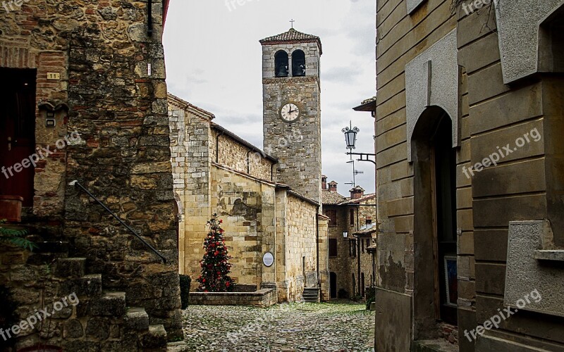 Castle Campanile Church Pieve Di San Giorgio Vigoleno