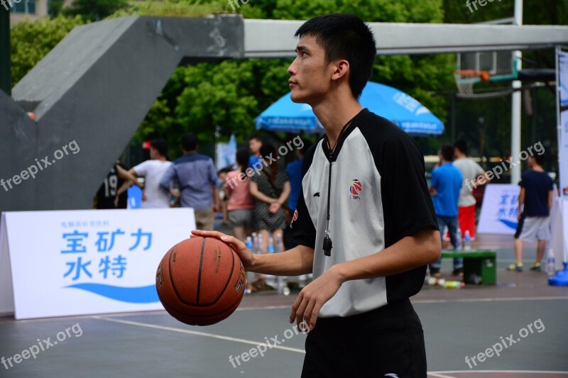 Tianhe Sports Center Man The Referee Free Photos