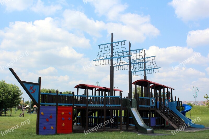 Izmit Sekapark Kocaeli Serkan Narin Playground Park