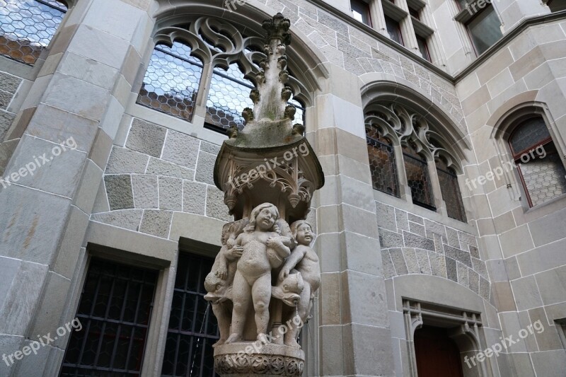 Fraumünster Church Zurich Fountain Summer