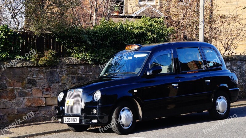 Edinburgh Scotland Taxi Cab Transport