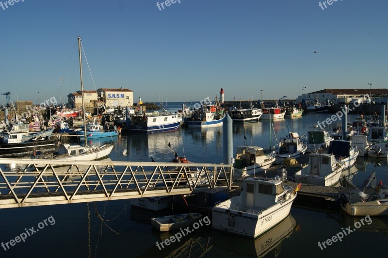 Boat Fishing Traditional Fishing Trawler Ocean