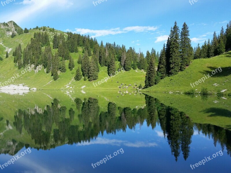 Bergsee Mountains Landscape Switzerland Nature