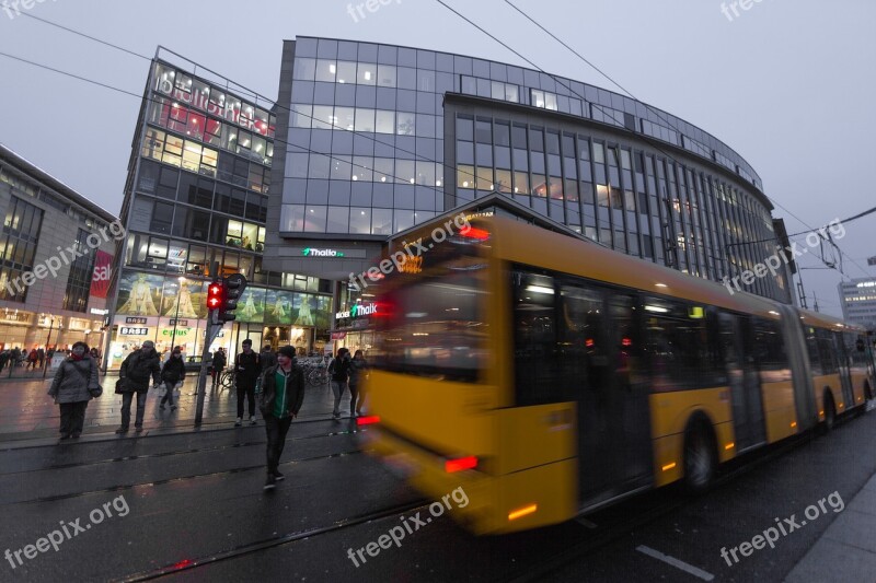 Dresden Bus Road Traffic Lights Rain