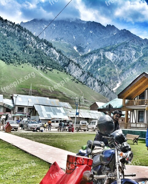 Biker Kashmir India Highway Mountain