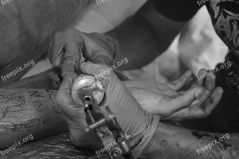 Tattoo Artist Tattooing Tattoo Guatemala Black And White Man