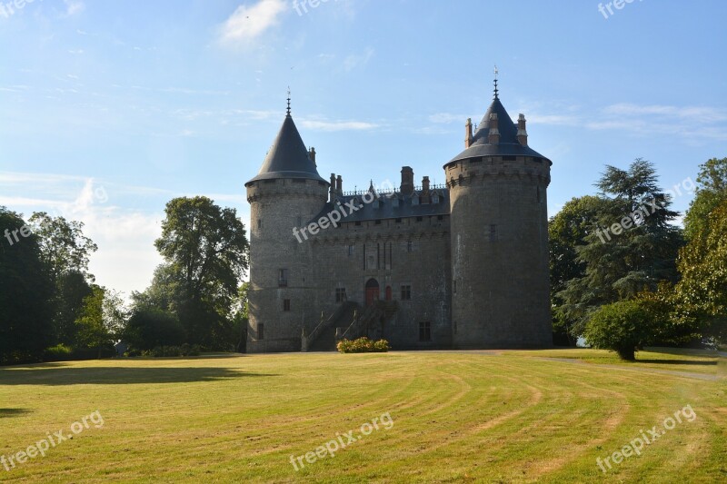 Castle Of Combourg Ille Et Vilaine Park Chateaubriand Good Looking