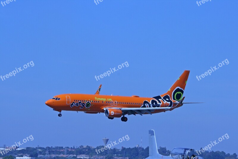 Jet 737 Boeing Orange Display