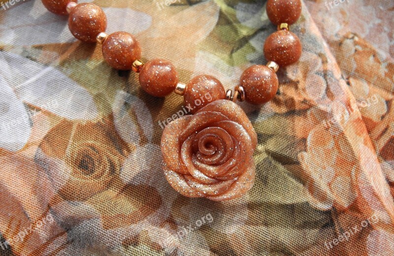 Jewelry Pendant Necklace Rose Beads