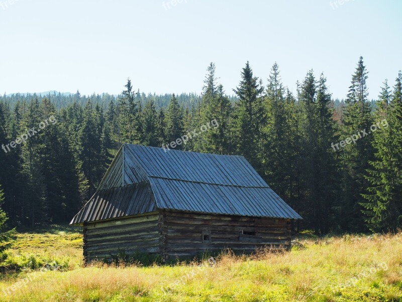 Shepherd's Hut Landscape View Mountains Poland