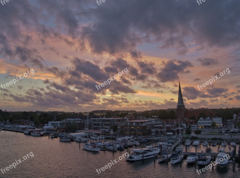 Travemünde Baltic Sea Harbour Entrance Water Lake