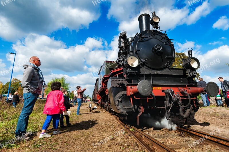 Steam Locomotive Steam Locomotive Historically Loco