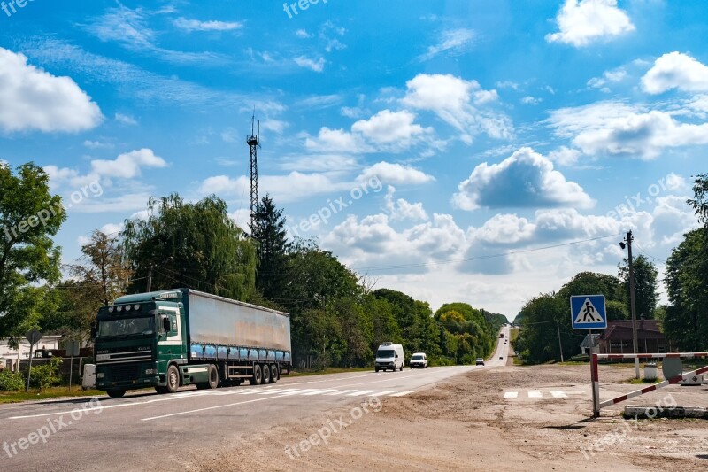 Road Junction Chortkiv Ternopil West