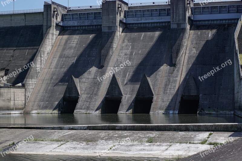 Tama Dam Hydro Lake Dusia Water