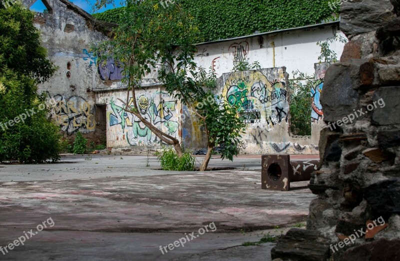 Ruin Graffiti Colonia Uruguay Free Photos