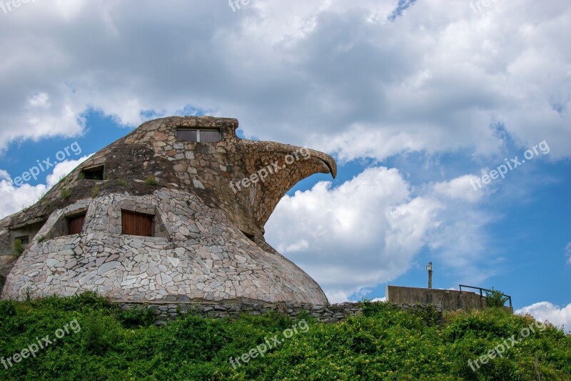 Adler Statue Monument Bird Atlantida