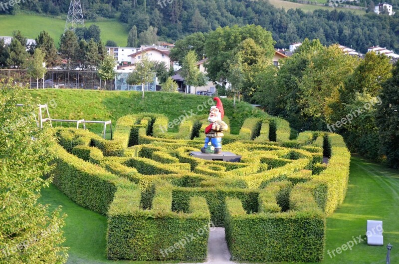 Swarovski Museum Maze Dwarf Hand-maze Labyrinth