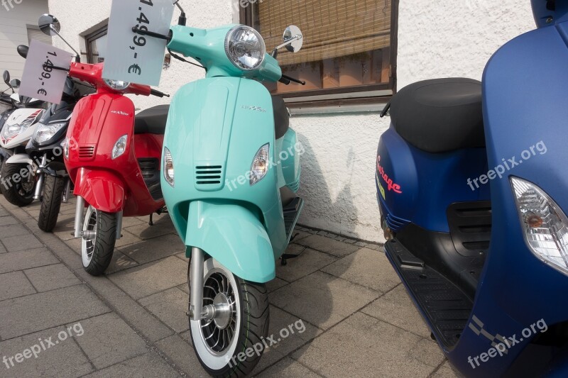 Motor Scooter Summer Driving Pleasure Series Blue