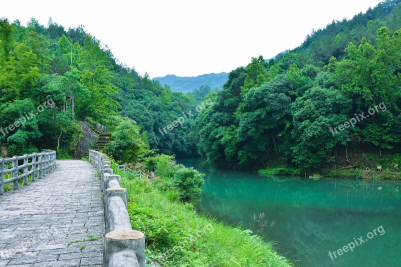 The Scenery Zhai Liao Creek Mountain Reservoir Pavement