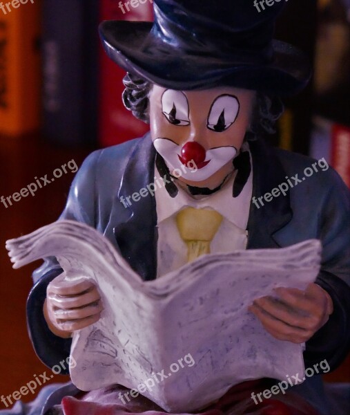 Clown Figure Read Colorful Decoration