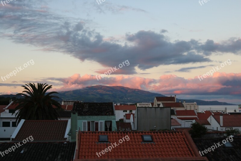 Comanche Ponta Delgada Sao Miguel Azores Sol