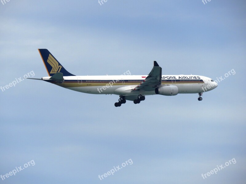 Singapore Airlines Flight Aero Plane Sky Free Photos