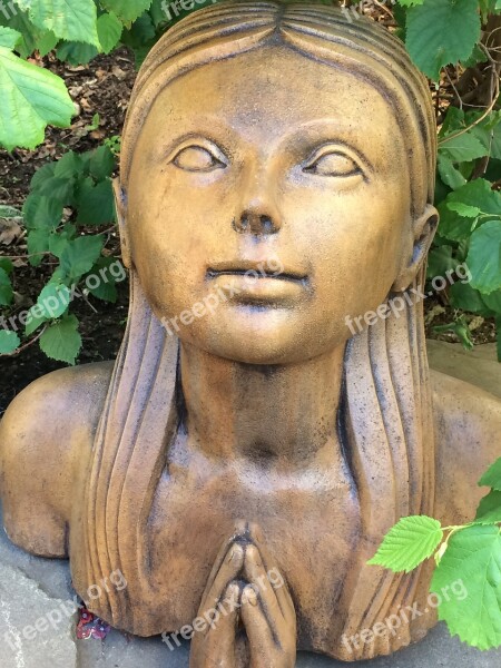 Girl Statue Garden Decoration Praying Sculpture Decoration