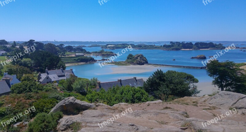 Brittany Islands Bréhat Low Tide Rocks