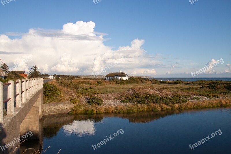 Thy Krik Stream Cottage Bridge