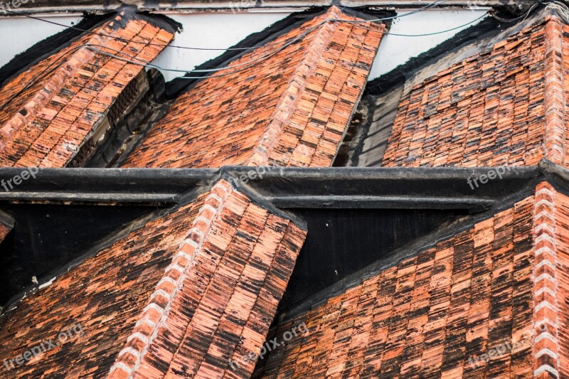 Roof Tiles Symmetry House Roofing