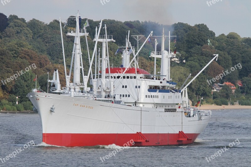 Cap San Diego Hamburg Hamburg Museum Ship Tourist Attraction Hanseatic City