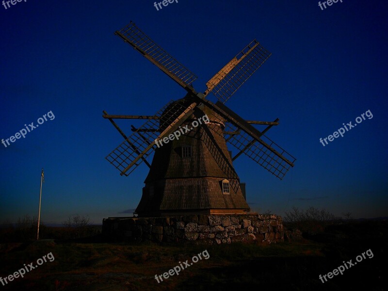 Windmill Sweden Twilight Blue Halland