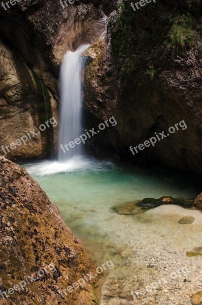 Clammy Water Gorge Nature Waterfall