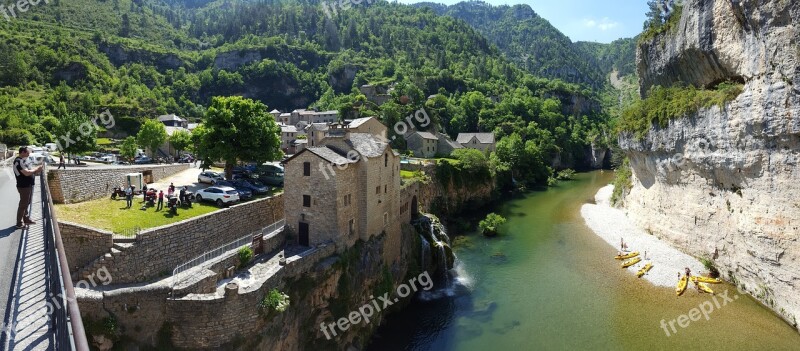 Village River Throat Tarn France