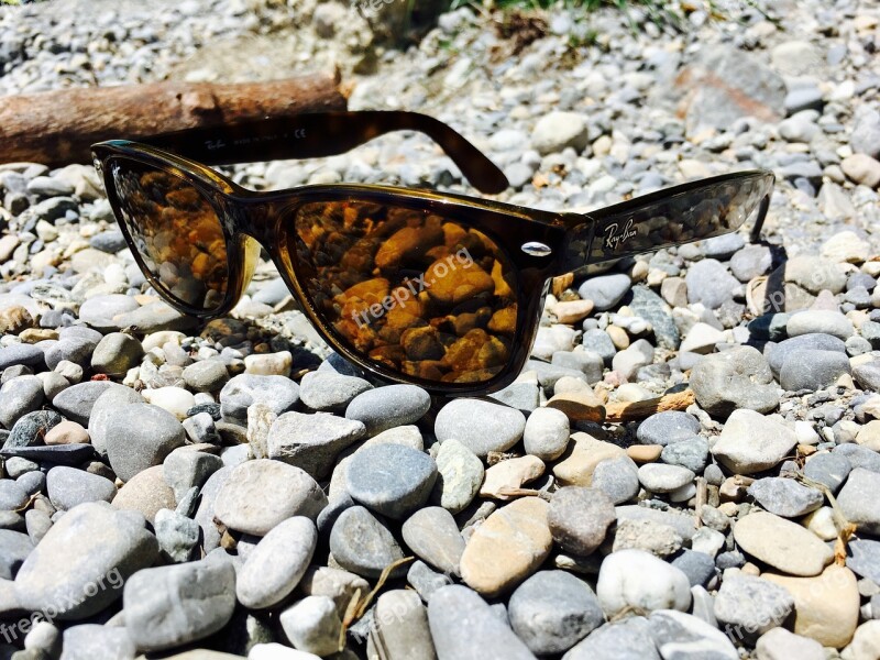 Lake Constance Pebble Stones Glasses Rayban