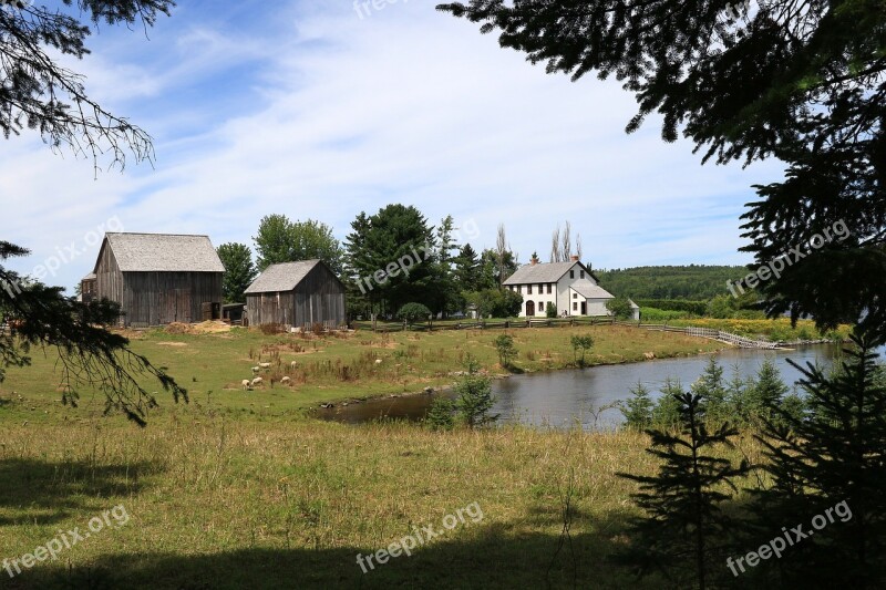 Farm Tourist Kings Landing New Brunswick Landmark