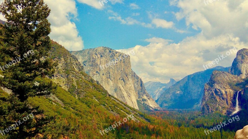 Yosemite National Park Yosemite Rock California Usa